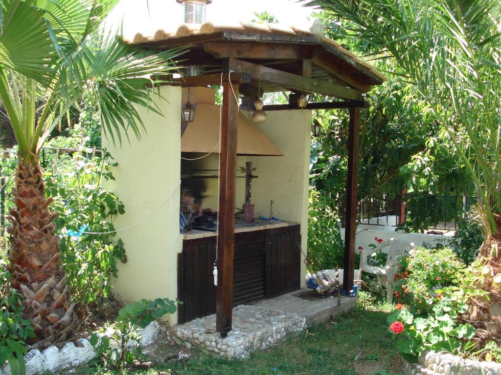 Villa Toula Dassia  Exterior photo
