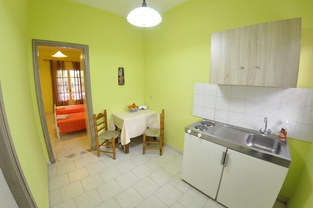 Villa Toula Dassia  Room photo